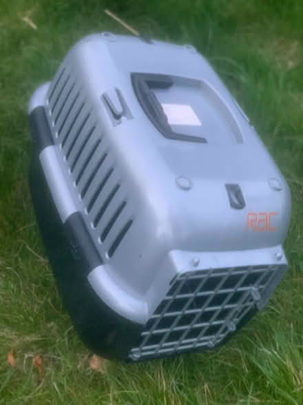 Photo of free Small cat box (Farlington PO6) #1