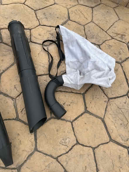 Photo of free Gas leaf blower (dam neck rd) #3
