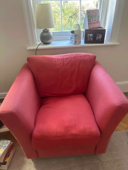 Photo of free Cosy arm chair (BR1 Sundridge park) #1