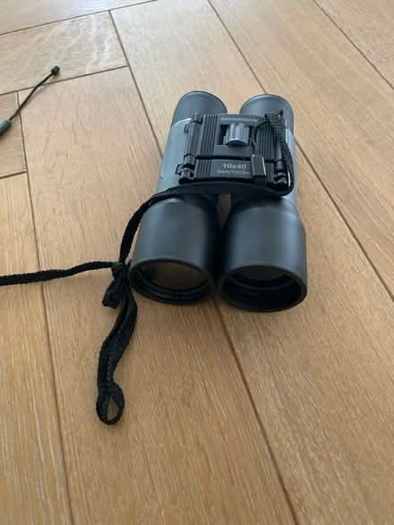 Photo of free Binoculars (Westminster) #1