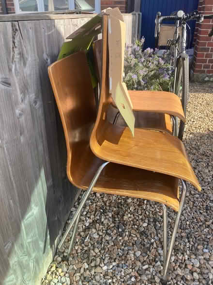Photo of free 4 dining chairs (Worcester Park KT4) #1