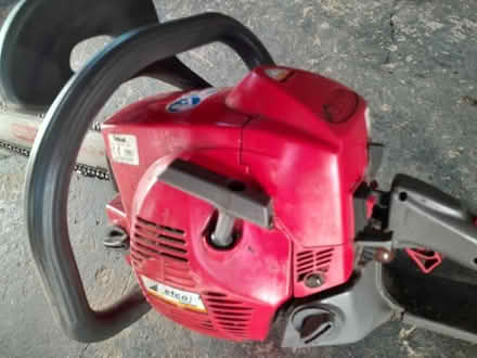 Photo of free Chainsaw "works" but (SY78) #2