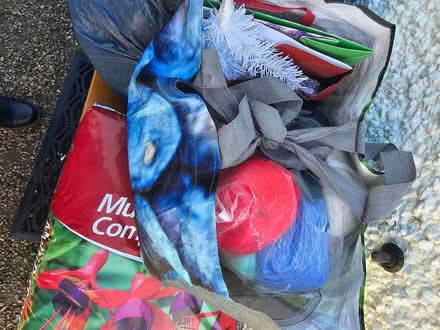 Photo of free Knitting yarn and leftovers (Sutton Courtenay OX14) #2