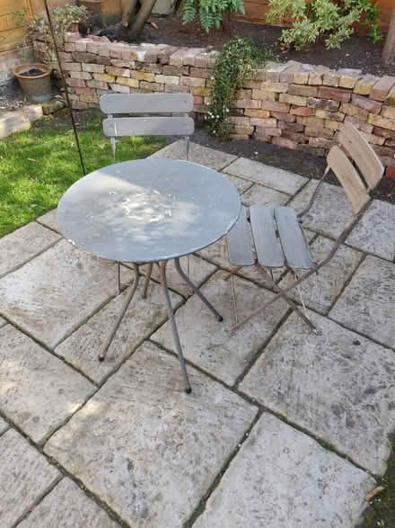 Photo of free Garden table and 2 chairs (Hornsey N8) #1