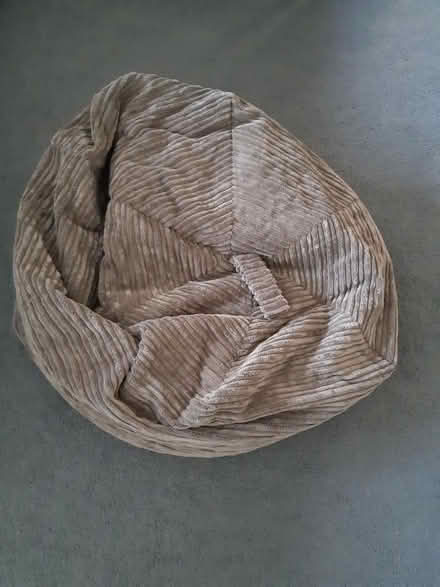 Photo of free Large bean bag (Parsons Heath, CO4) #1