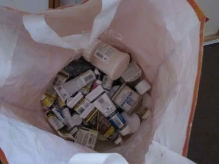 Photo of free Painting Canvases, used/re-use, bag of paints (Canonbury N1) #2