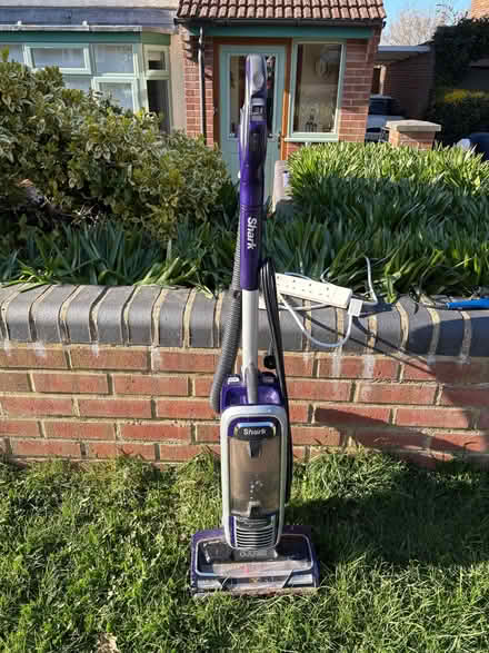 Photo of free Shark vacuum cleaner (Charlton OX12) #1