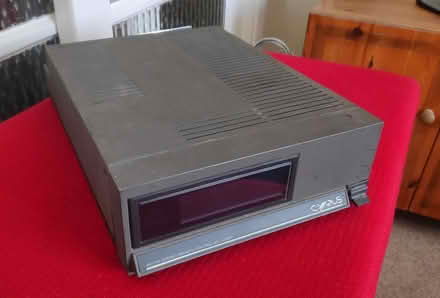 Photo of free Vintage Cyrus AM-FM tuner, powers on but no remote control (Woodlands TW7) #3