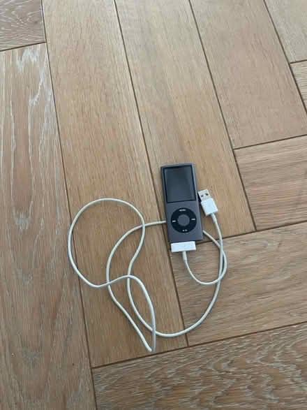 Photo of free 1 iPod (Westminster) #1