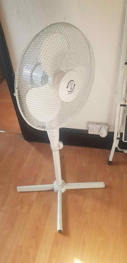 Photo of free Working pedestal fan white (Fullwell cross) #1