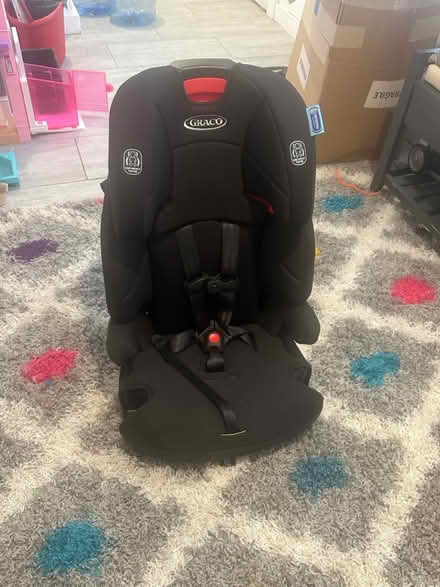 Photo of free Graco Car car seat (Willow Avenue) #2