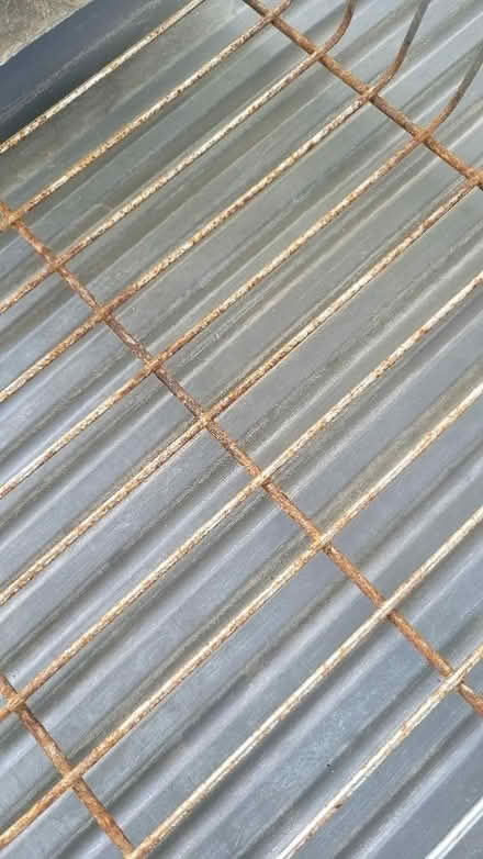 Photo of free Plate draining rack (East Village E20) #2