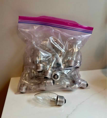 Photo of free Lightbulbs (32) (Lawrence and Pruneridge) #1