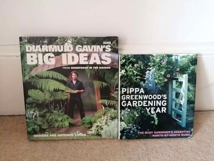 Photo of free 2 gardening books (North Sheen TW9) #1