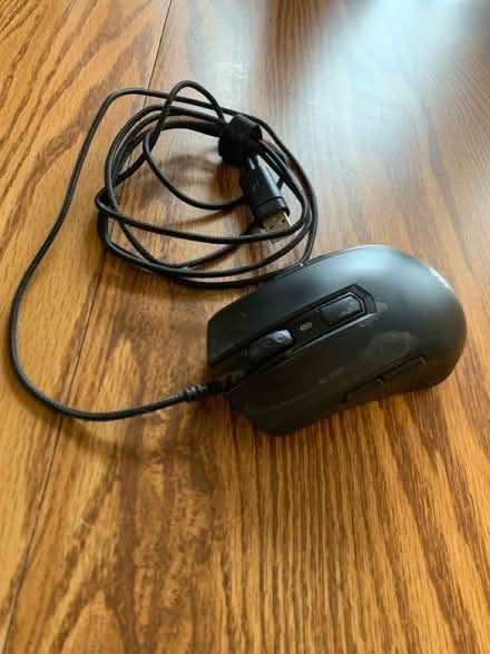 Photo of free Corsair mouse (Spring Hill) #1