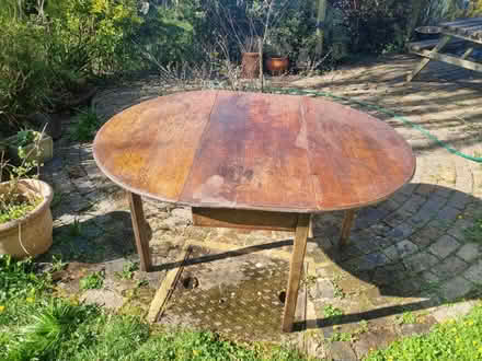 Photo of free Gate leg table (Tonbridge) #1