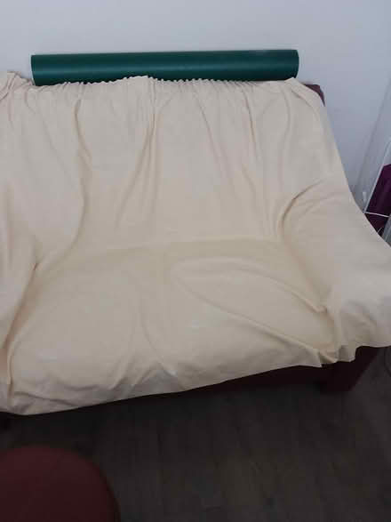 Photo of free Single lined curtain (Isleworth TW7 Near Rugby Gd) #1