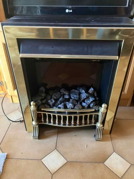 Photo of free Electric fire (Maidenhead SL6 8 R.N.) #1