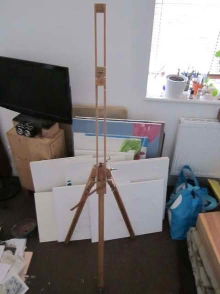 Photo of free Painters Painting Drawing Easel full size wood Daler Rowney (Canonbury N1) #1
