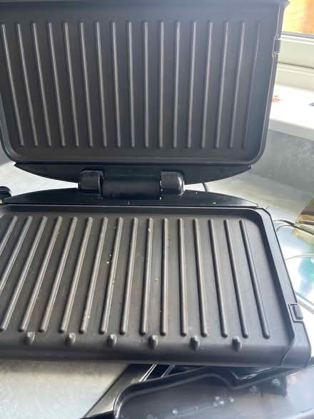 Photo of free George Foremam grill (Cambusbarron FK7) #2