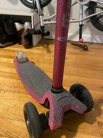 Photo of free Maxi Scooter (Greenpoint) #3