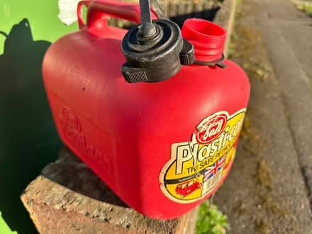 Photo of free 5L Plastic Petrol Can for the Boot (Lower Sunbury) #1