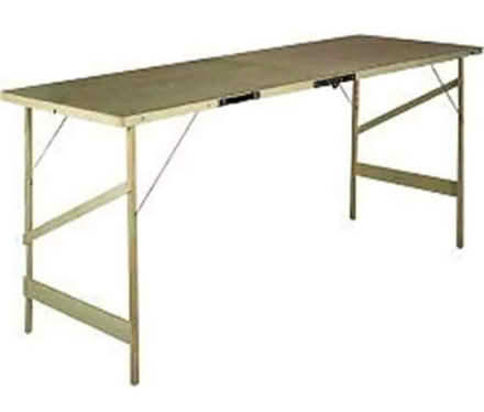 Photo of Wallpaper pasting table (Tunbury Wood ME5) #1