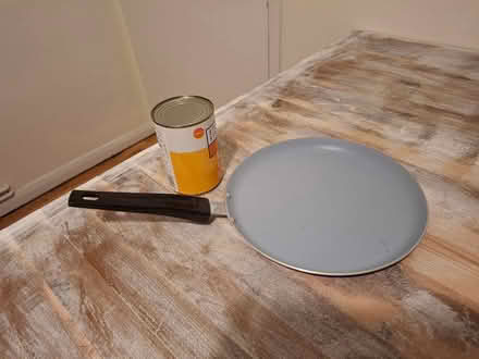Photo of free Crêpe pan (New Marston OX3) #1