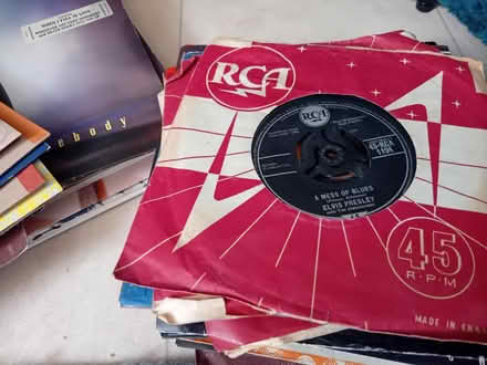 Photo of free Bundle of 80s vinyls (MK41) #2