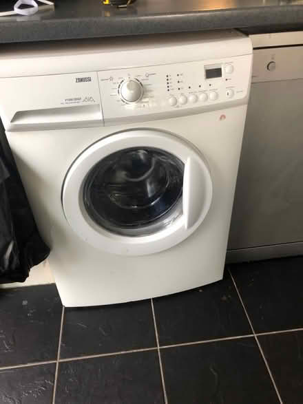 Photo of free Washing machine WD4 8RU (WD4 8RU) #1