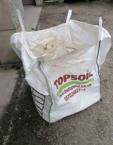 Photo of free Dumpy bag (Kendal LA9) #1