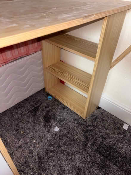 Photo of free Desk (Kidderminster DY11) #3