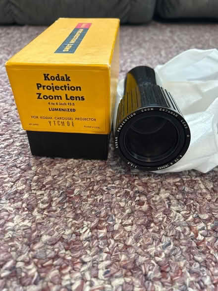 Photo of free Kodak projection zoom lens (Buffalo Grove) #1