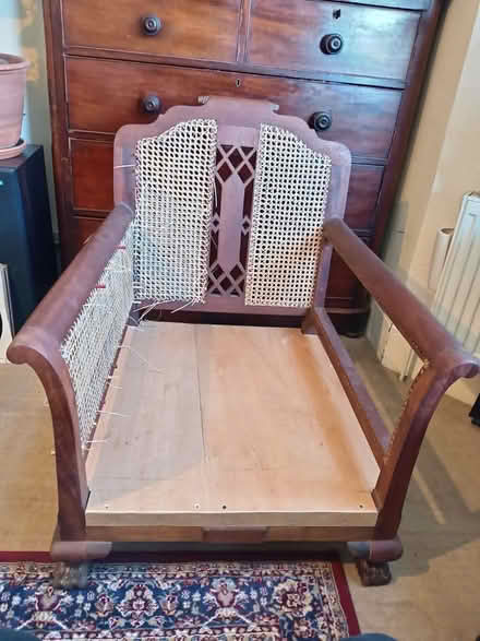Photo of free Old throne type chair (Lewisham SE12) #1