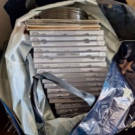Photo of free CDs and boxes for craft (Seaside BN22) #1