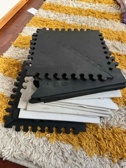 Photo of free Foam floor tiles (TW10) #1