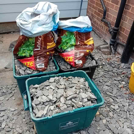 Photo of free Good quality Slate Chippings (Hoddesdon EN11) #1
