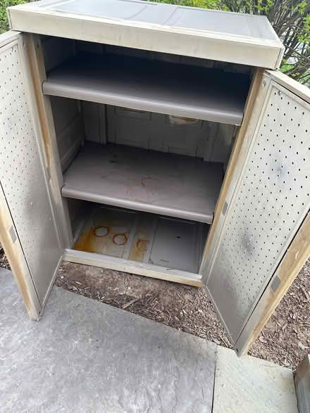 Photo of free 2 storage cabinets (6501 Fallwind Lane Bethesda) #4