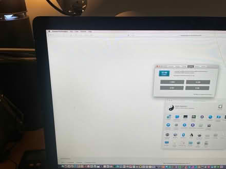Photo of free Apple iMac 27" Working (Canary Wharf, London E14) #4