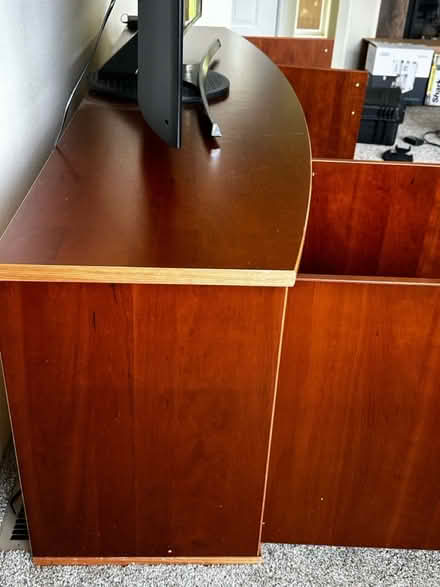 Photo of free TV stand with cupboards (Camas) #3