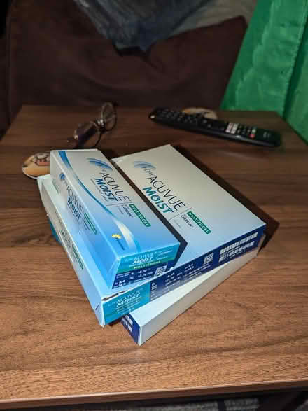 Photo of free Acuvue multifocal lenses +0.50/2.5 (Wembley Park) #2