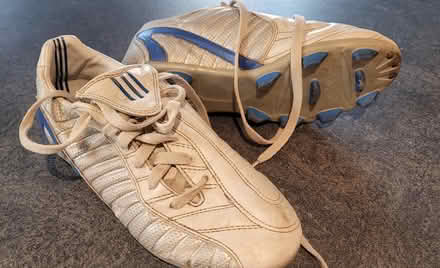 Photo of free Football trainers plus shin pads (Stonydelph B77) #1