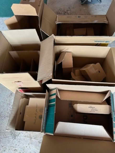 Photo of free Boxes (Bridge of Allan FK9) #1