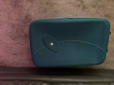 Photo of free Suitcase medium size (Thorngumbald Hull HU129PP) #2