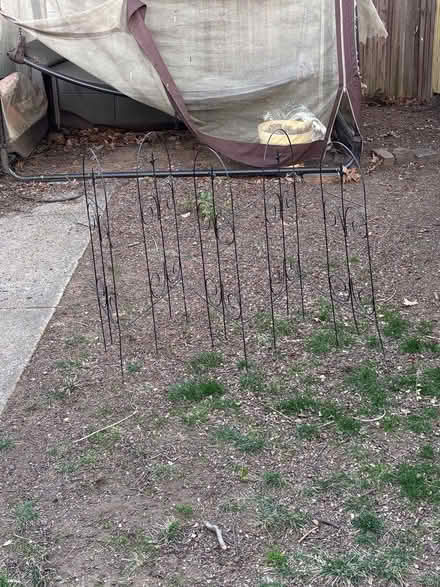 Photo of free Decorative garden /yard fencing (Hillleast) #3