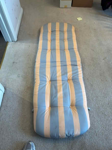 Photo of free Sun lounger mattress (Bramhall SK7) #1