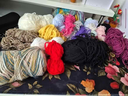 Photo of free Yarn (ME10) #1