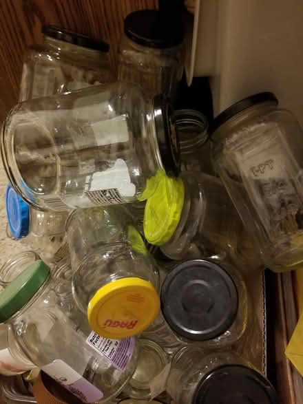Photo of free glass jars with lids (Pearland / Freindswood border) #1
