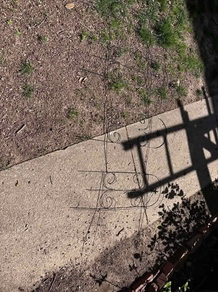 Photo of free Decorative garden /yard fencing (Hillleast) #1