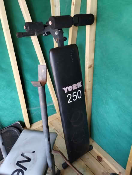 Photo of free Sit-up bench (Irby CH61) #1